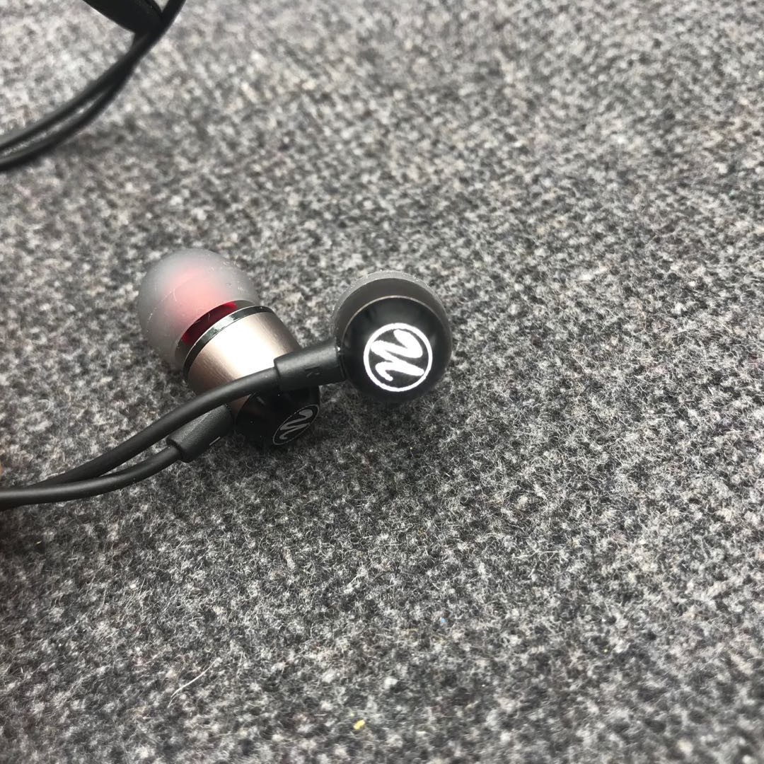 Export orders In-ear HIFI sound quality with wheat call headphones 8848 headphones with factory contract