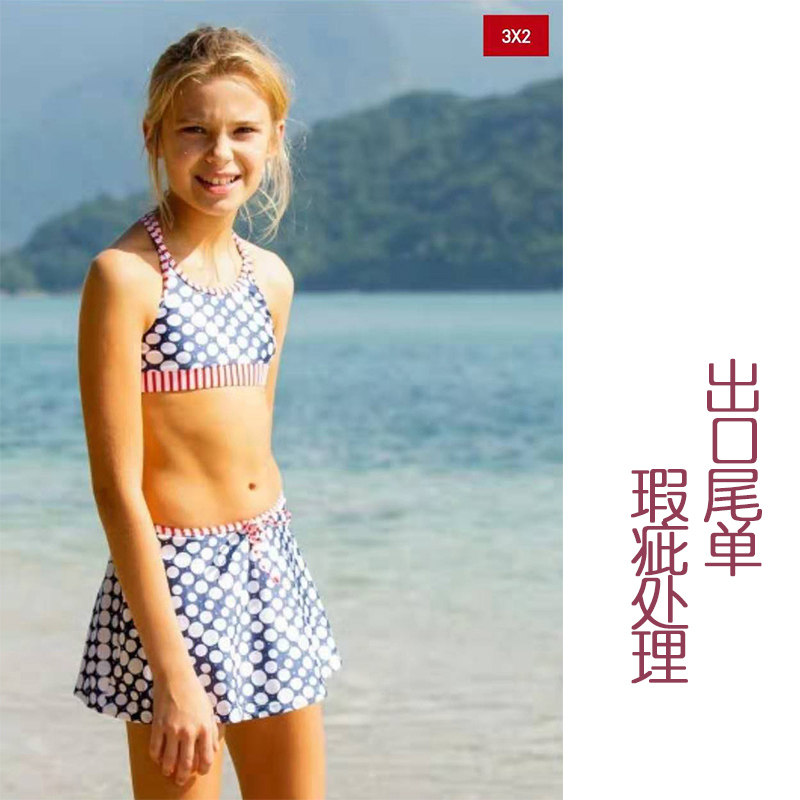 The new childrens swimsuit girls split swimwear girls In Europe and the United States large and medium-sized childrens skirt-style student swim trunks 4-14 years old micro-flaw