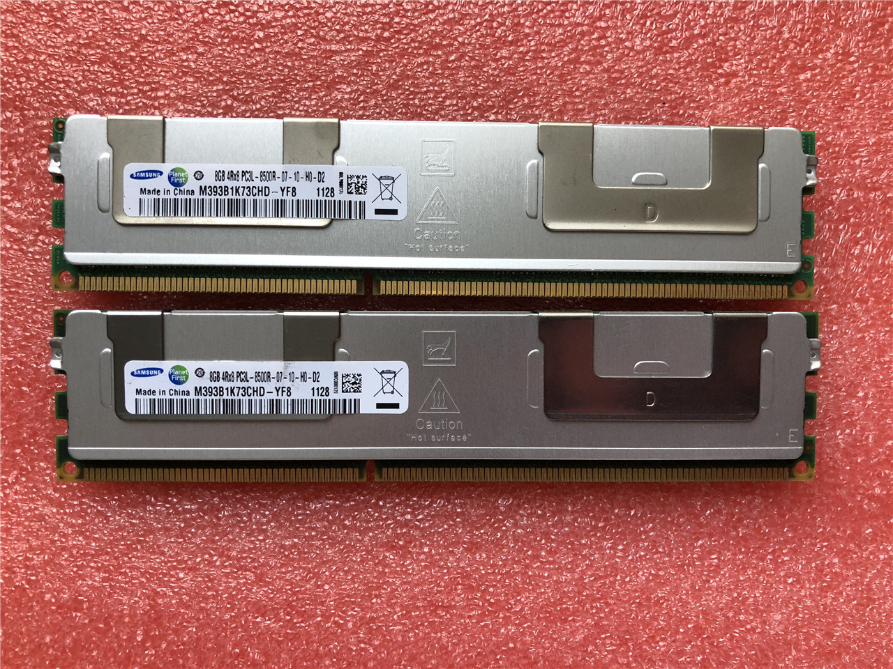 Long-term disassembly original Samsung SK MT 8GB 4RX8 PC3L-8500R server memory strip