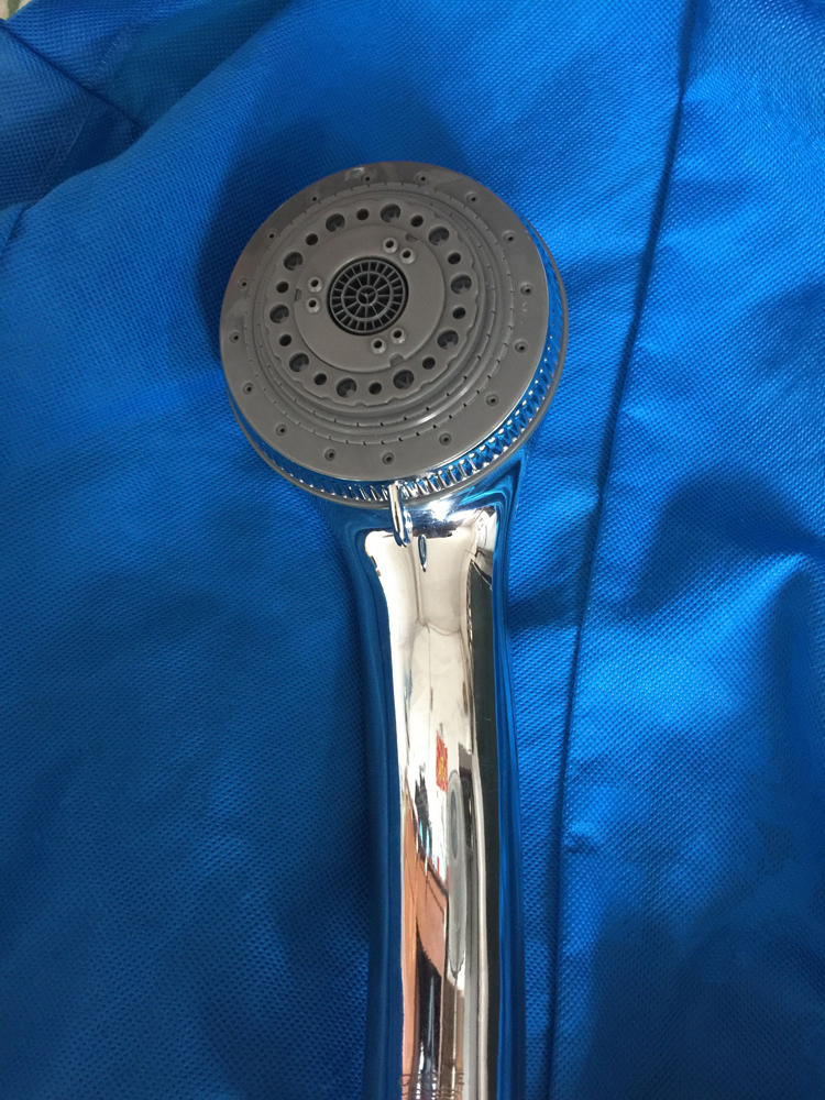 7 modes adjustable multi-function shower Nozzle Good rain shower head to give bath enjoyment