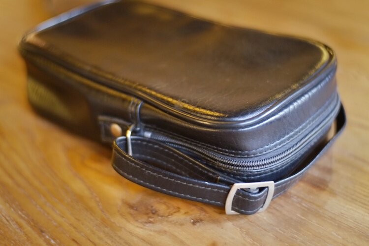 Polaris original sx-70 black leather bag sonar 70 universal with compartments rare