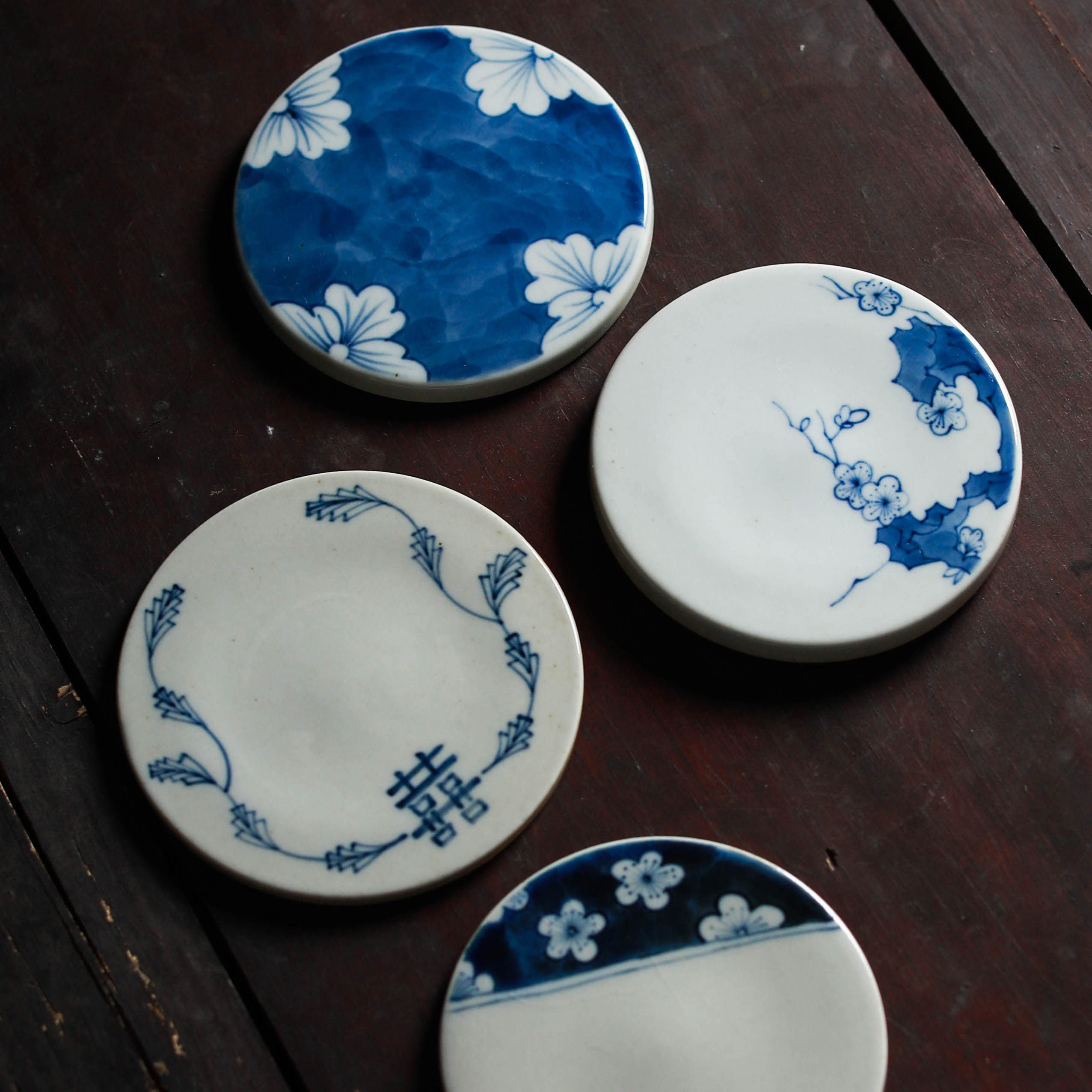 Uniquely clear hand pinched tea cup pad Jingdezhen ceramic kung fu tea cup pad tea ceremony tea art tea accessories hand-painted