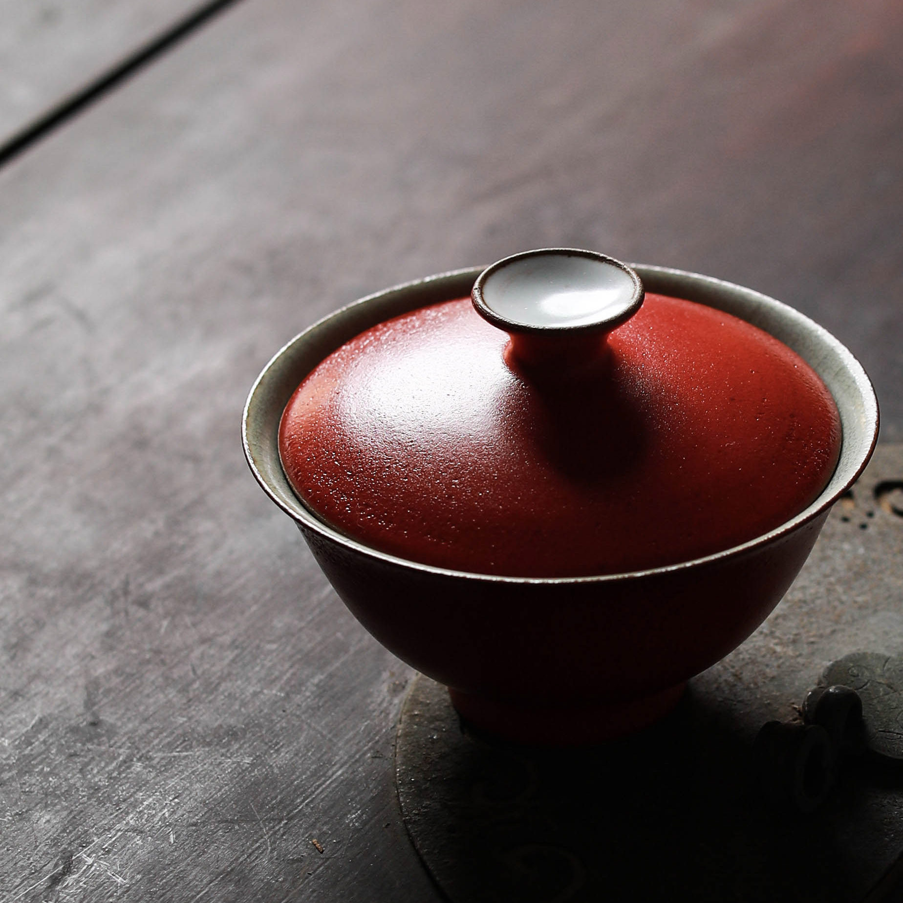 Unique Qing Zhu sand red cover bowl Jingdezhen handmade ceramic kung fu tea with a single retro three-talent tea cup tea bowl