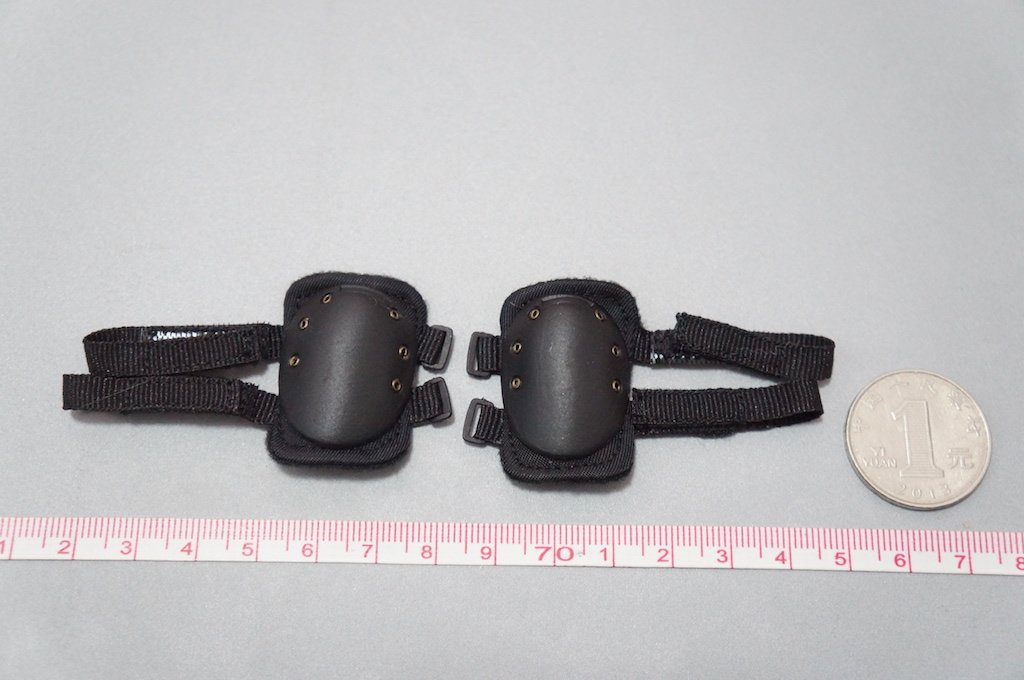 FLAGSET 1:6 Ratio 73028 Chinese Military Soul Peoples Children and Soldiers Bag Model