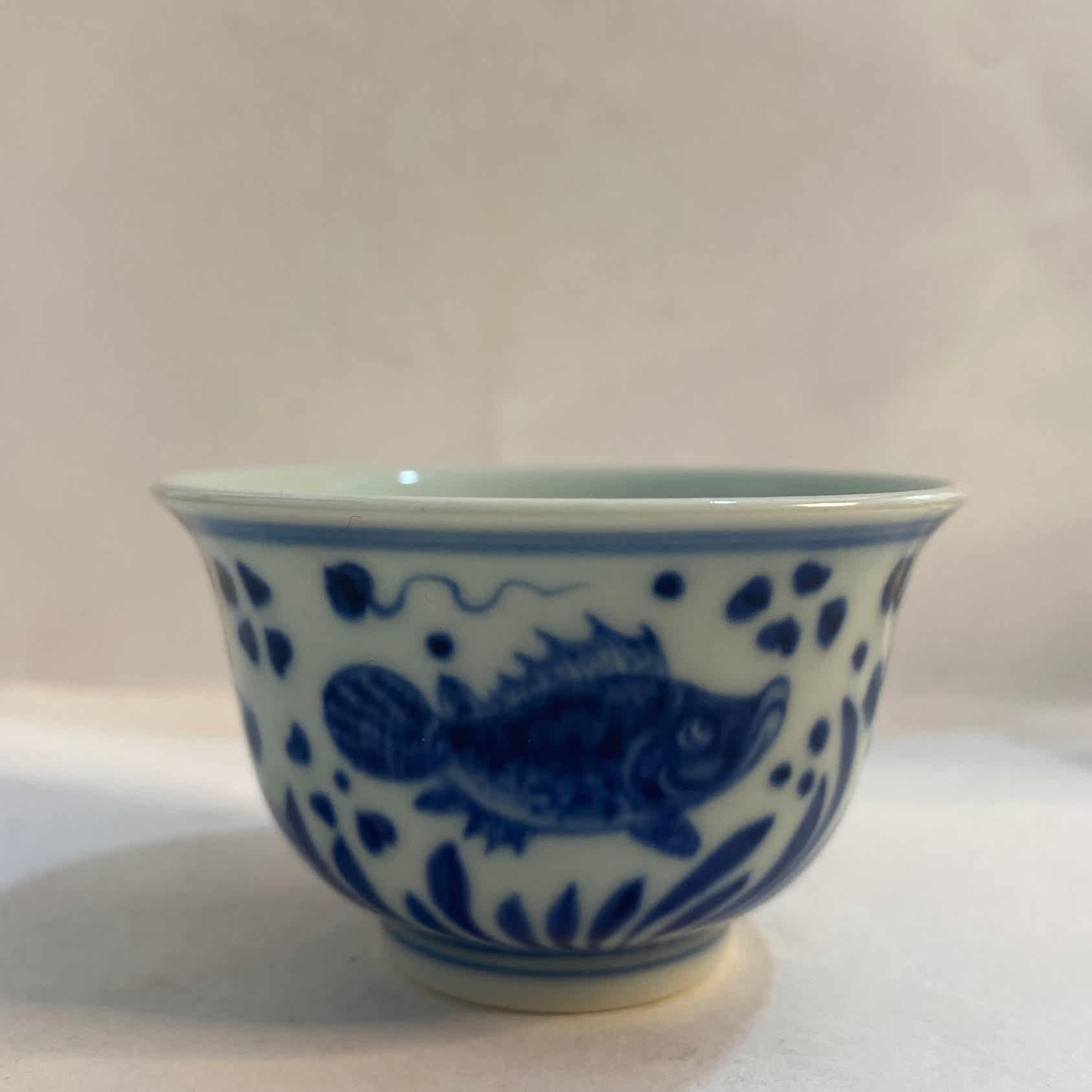 Fish algae green flower wood kiln small guest cup (Yunfang)