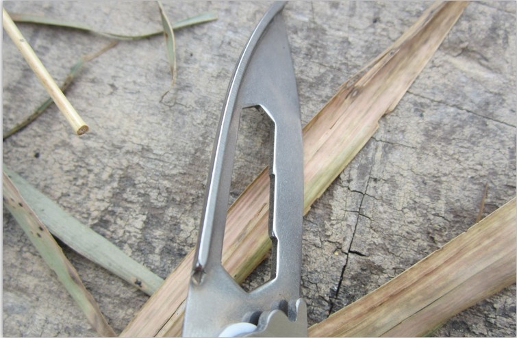 Công cụ móc khóa tất cả trong một Gấp mini dao Thể thao ngoài trời tự cắt chai mở - Công cụ Knift / công cụ đa mục đích kìm mở phe đa năng
