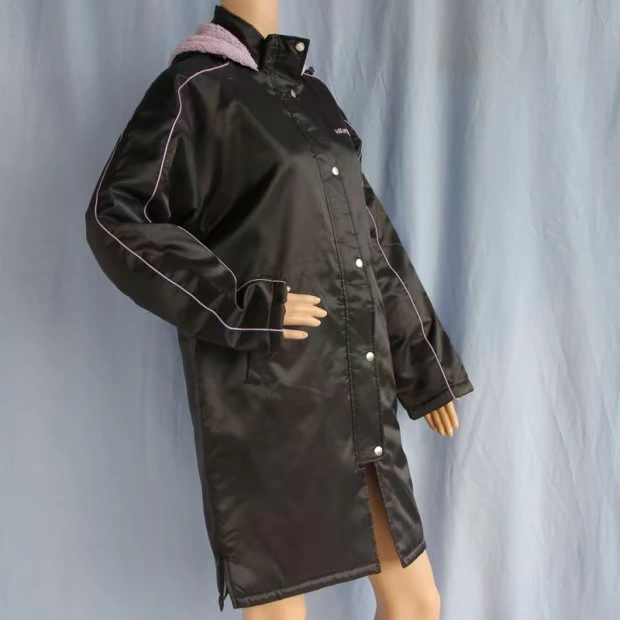 Giải phóng mặt bằng đặc biệt 2013, phần dài chống gió và tuyết, áo khoác thể thao lông cừu san hô nữ, kính chắn gió xe pin