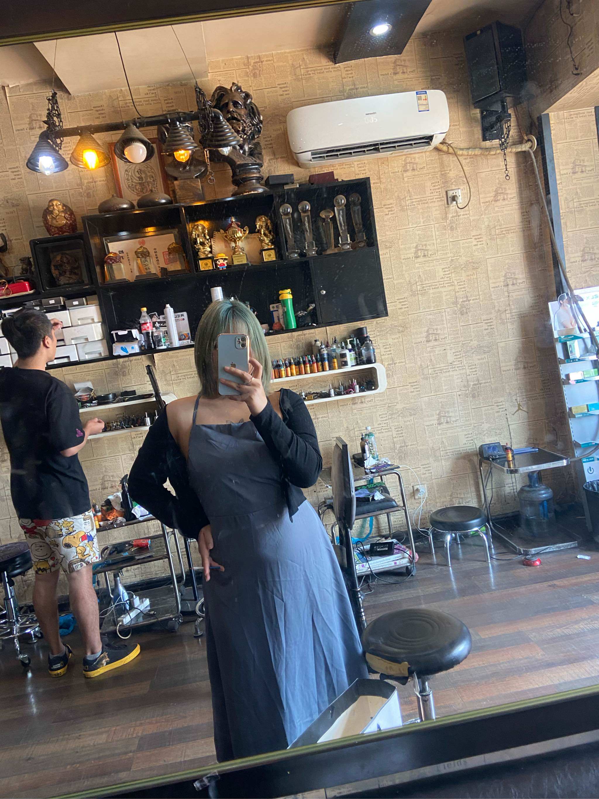 大码女胖妹妹显瘦套装法式长款露背吊带连衣裙长袖防嗮罩衫两件套