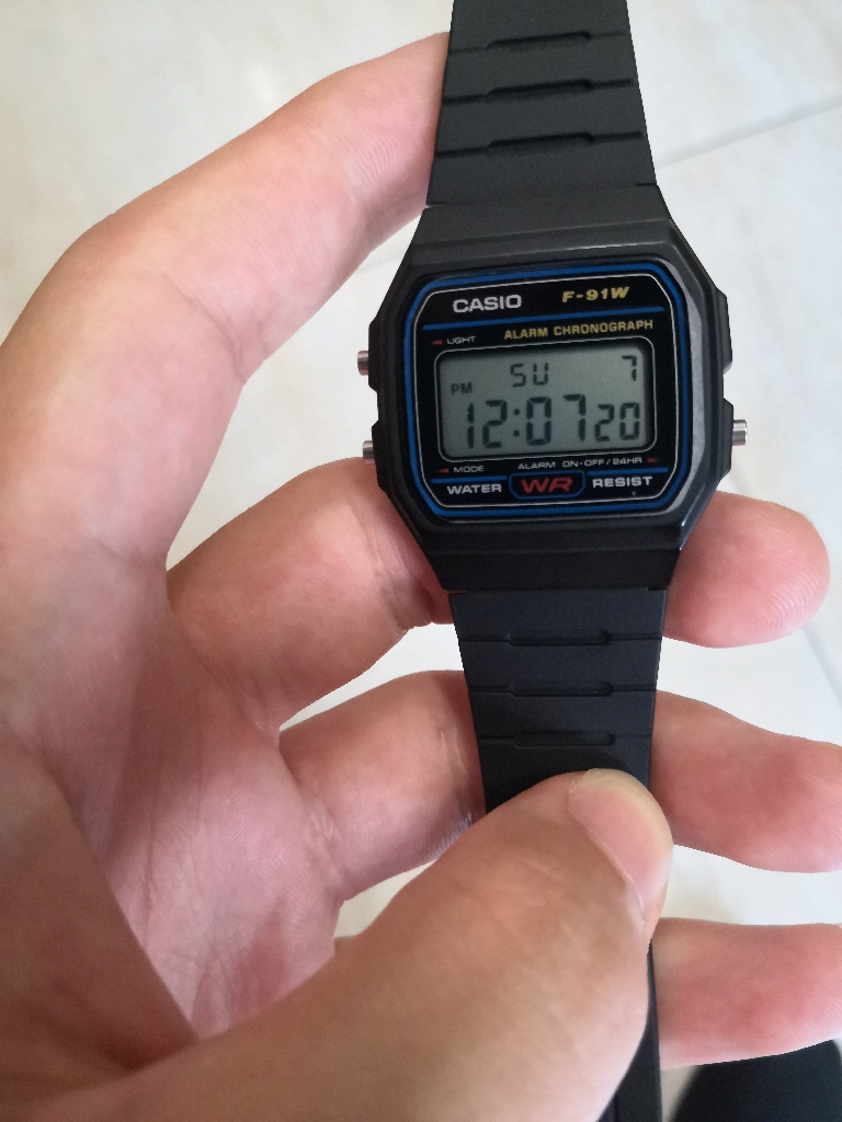 【電池用七年】卡西歐casio f-91w/f-84w/ a158wa 復古方塊電子錶