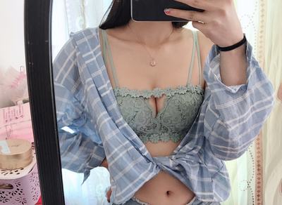 无钢圈聚拢款文胸小胸平胸厚aa杯收副乳调整型性感上托内衣女套装