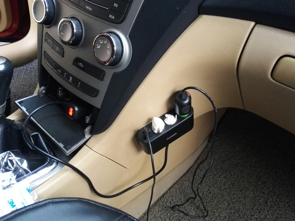 点烟器一拖三多功能插座一拖二车充汽车转接多用插头车载充电器