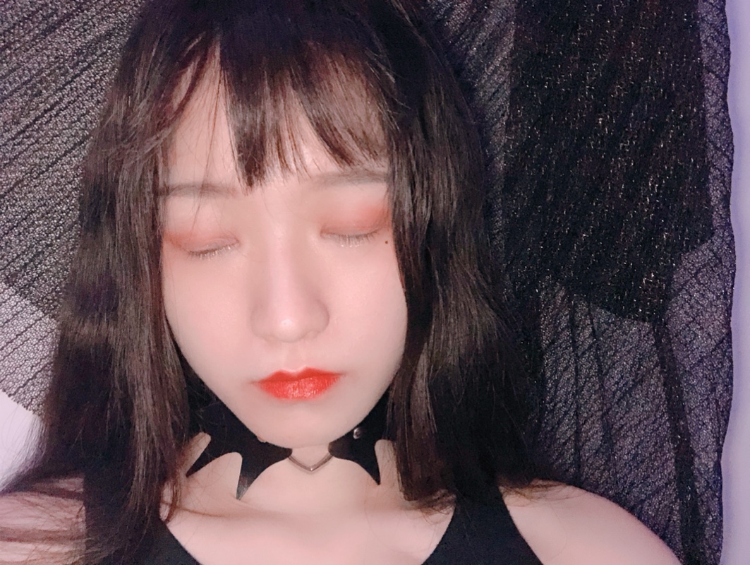 [完结+全番外]《鱼游入海（娱乐圈1v1）bdsm 美攻美受）》作者：西言【米国度】